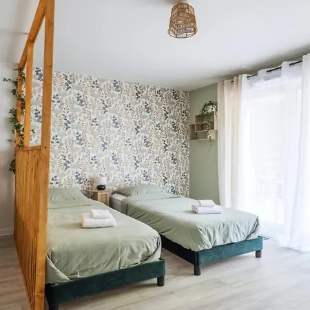 Cosy Avec Terrasse Et Parking Prive Gratuit, Ideal Pour Explorer Lyon